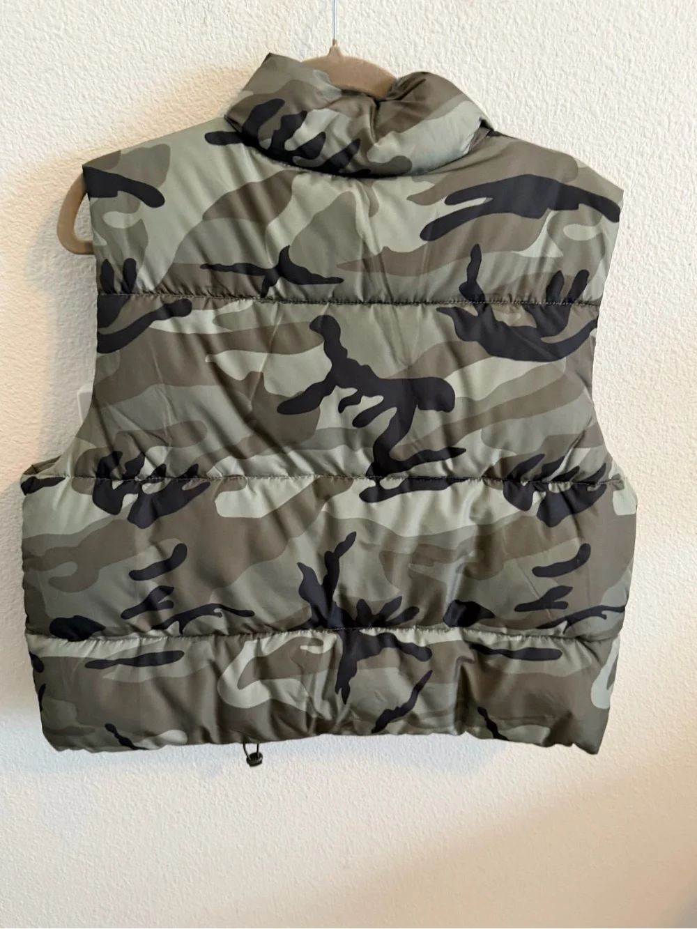 No Boundaries Olive Green Camo Puffer Vest
